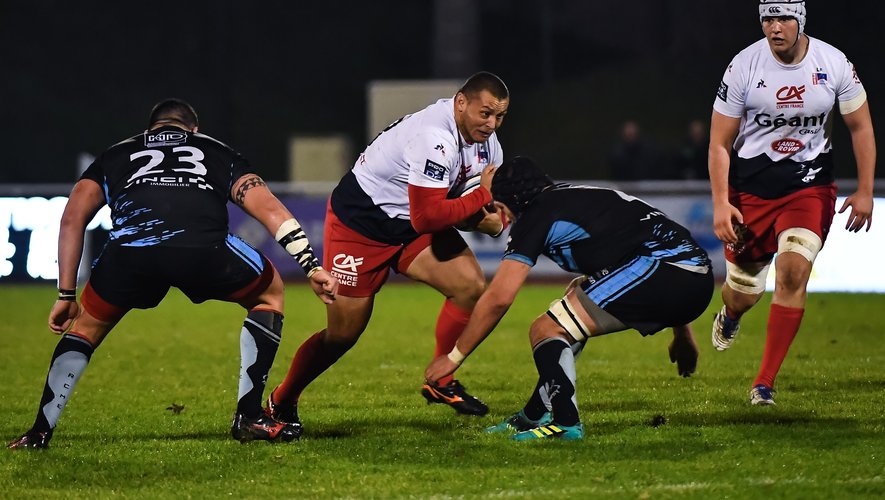 Cristian Ojovan of Aurillac during the Pro D2 match between Massy and Aurillac on November 30, 2018 in Massy, France. (Photo by Baptiste Fernandez/Icon Sport)
