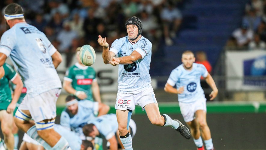 Willie Du Plessis (Bayonne) contre Pau
