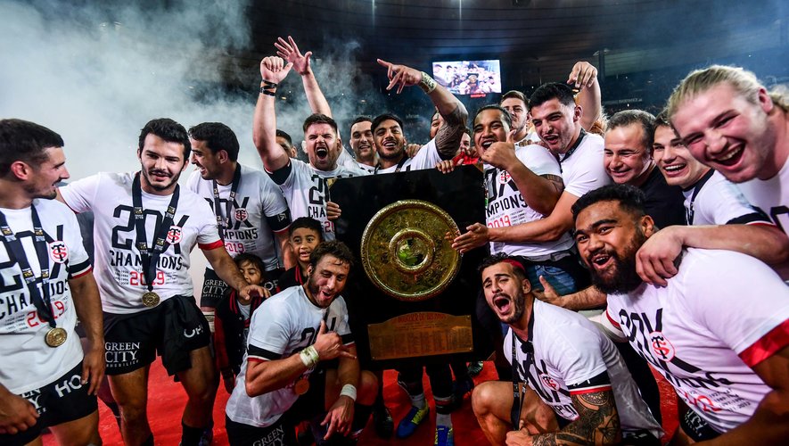 Les joueurs du Stade toulousain vainqueur du Top 14 de la saison 2018-2019