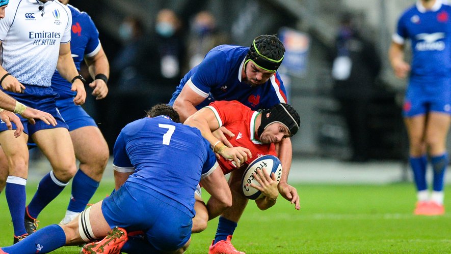 Le jeu au sol a été la principale source de fautes des Bleus contre le pays de Galles.