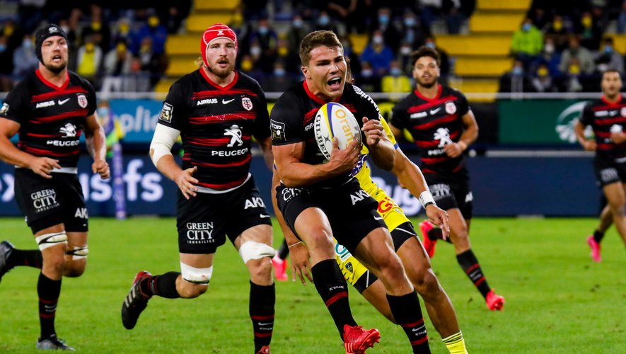Antoine DUPONT of Toulouse during the Top 14 match between ASM Clermont and Stade Toulousain at Parc des Sport Marcel-Michelin on September 6, 2020 in Clermont-Ferrand, France. (Photo by Romain Biard/Icon Sport) - Antoine DUPONT - Alban PLACINES - Stade Marcel Michelin - Clermont Ferrand (France)