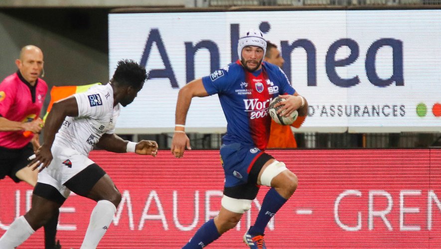 Steeve BLANC MAPPAZ of Grenoble and Dug CODJO of Oyonnax during the Pro D2 match between Grenoble and Oyonnax at Stade des Alpes on December 19, 2019 in Grenoble, France. (Photo by Romain Biard/Icon Sport) - Steeve BLANC MAPPAZ - Dug CODJO - Stade des Alpes - Grenoble (France)
