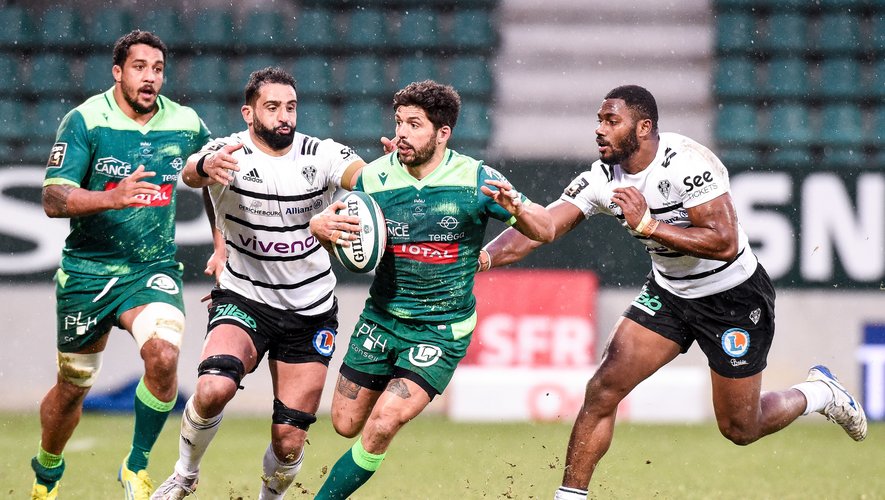 Julien FUMAT of Section Paloise during the Top 14 match between Pau and Brive on January 24, 2021 in Pau, France. (Photo by Hugo Pfeiffer/Icon Sport) - Pau (France)