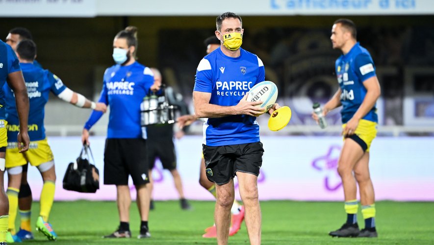 Franck AZEMA head coach of Clermont  during the Top 14 match between Montpellier and Clermont on March 5, 2021 in Montpellier, France. (Photo by Alexandre Dimou/Icon Sport) - Franck AZEMA - Altrad Stadium - Montpellier (France)