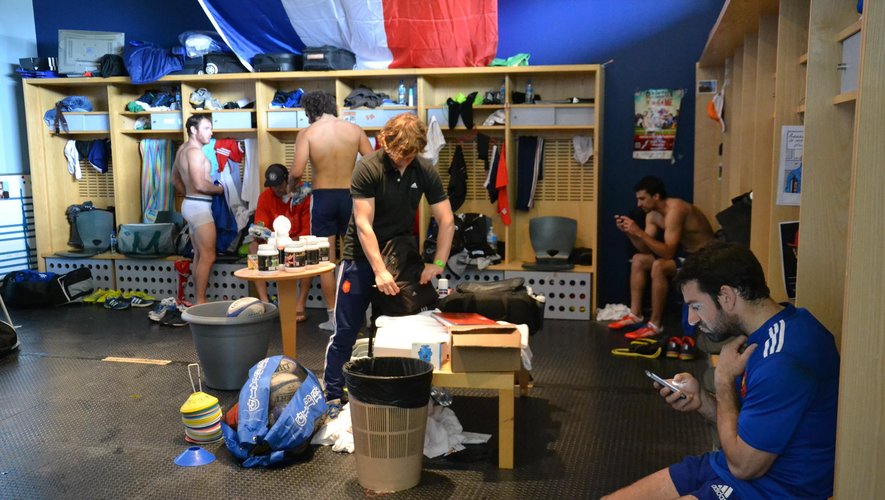 Dans le vestiaire des Bleus à Marcoussis - équipe de France à 7 - 23 avril 2014
