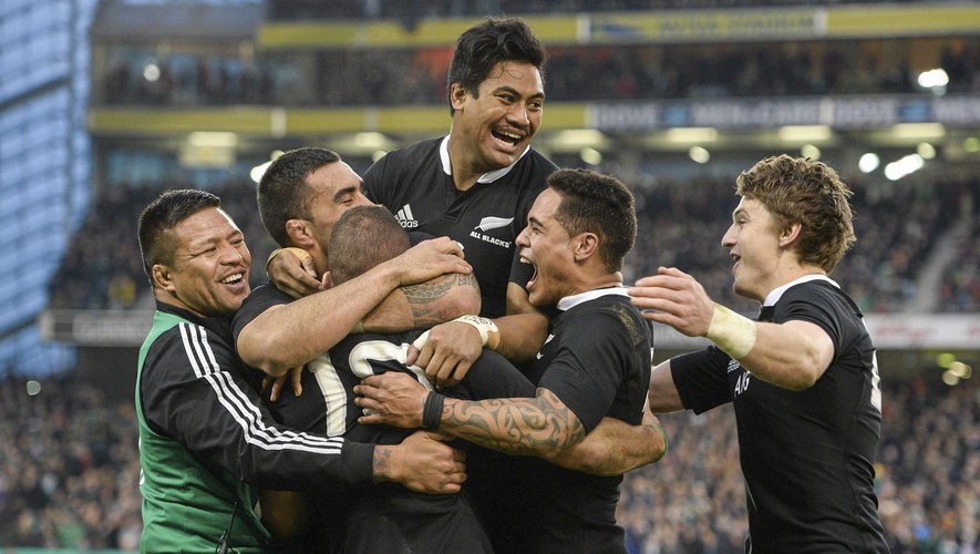 La joie des All Blacks contre l'Irlande - 24 novembre 2013