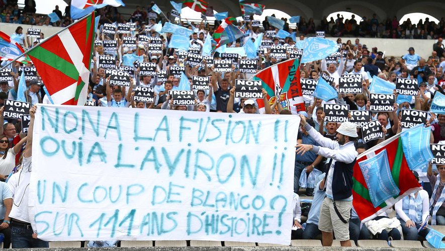 Les supporters de Bayonne ont fait part de leur mécontentement - 16 mai 2015