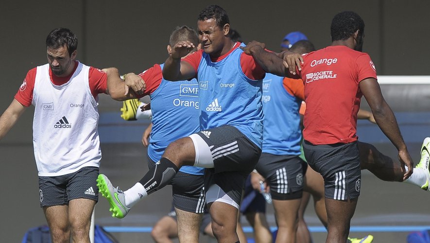 Thierry Dusautoir et les Bleus sont concentrés sur la préparation physique - 11 juillet 2015