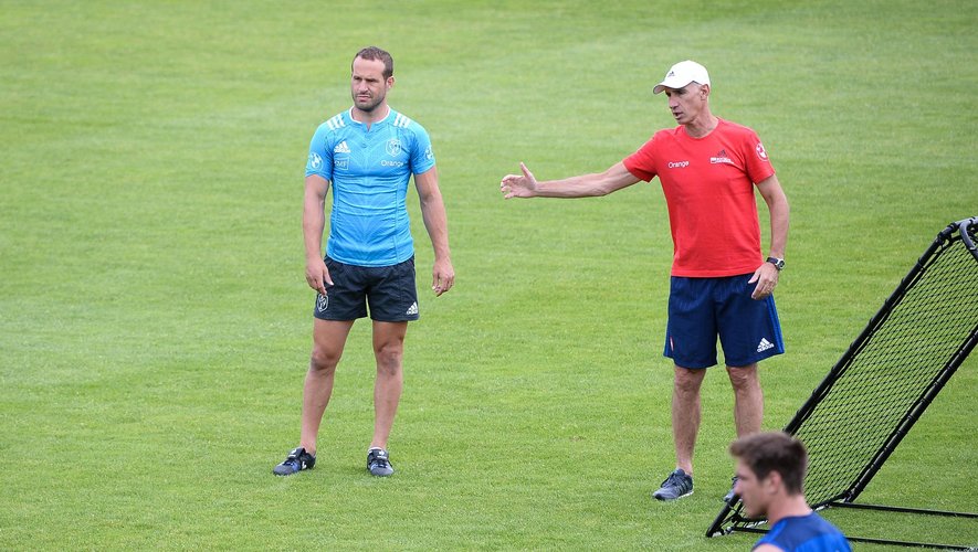 Frederic Michalak et Patrice Lagisquet (XV de France) à l'entrainement - 4 aout 2015