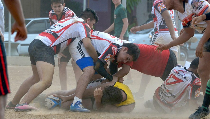 Le rugby pour endiguer la violence en Colombie - Octobre 2015