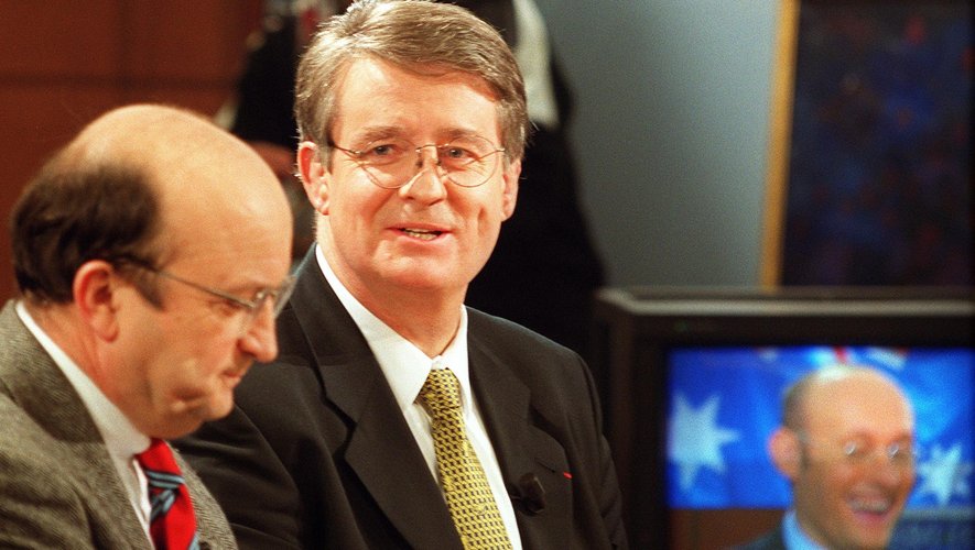 Pierre Salviac et Bernard Lapasset au siège de la FFR - le 21 novembre 1999