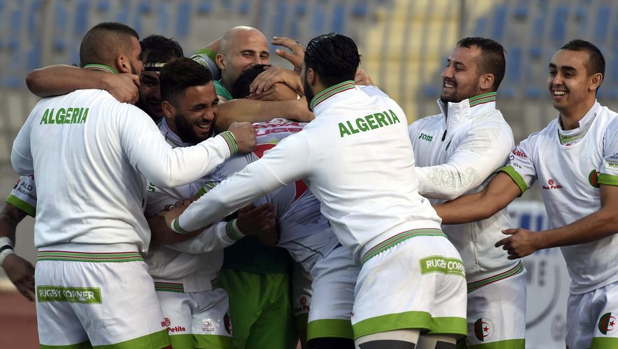 La joie des Algériens après un essai inscrit contre les Tunisiens - 18 décembre 2015
