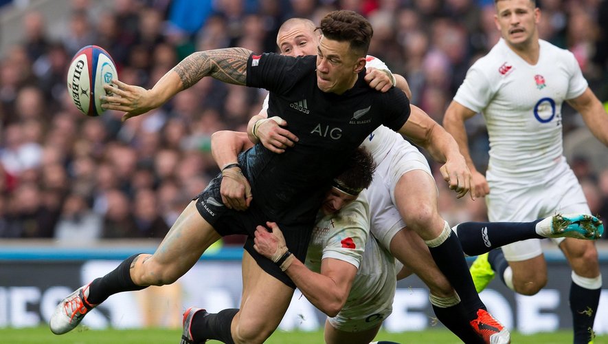 Le offload, l'arme absolue pour (enfin) voir du beau jeu ? - rugbyrama.fr