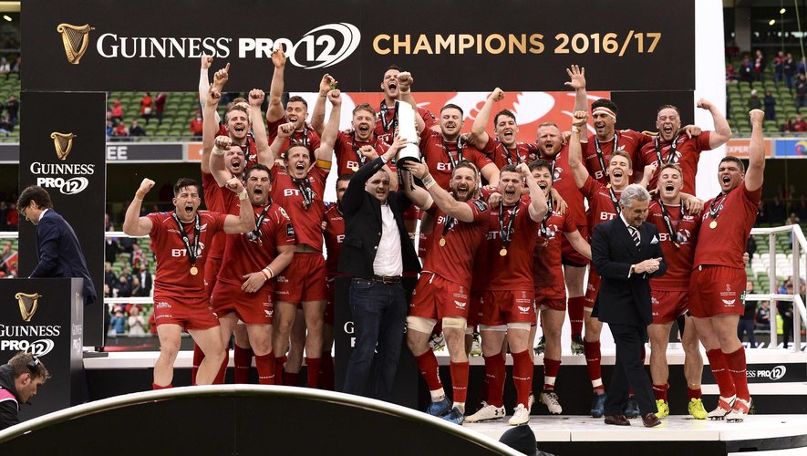Les Scarlets, vainqueurs du Pro12 2016-2017 contre le Munster - 27 mai 2017