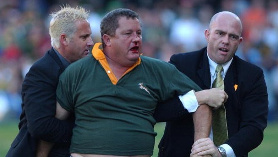 Pieter Van Zyl, agresseur de l'arbitre David McHugh lors du match entre l'Afrique du Sud et la Nouvelle-Zélande - 10 août 2002