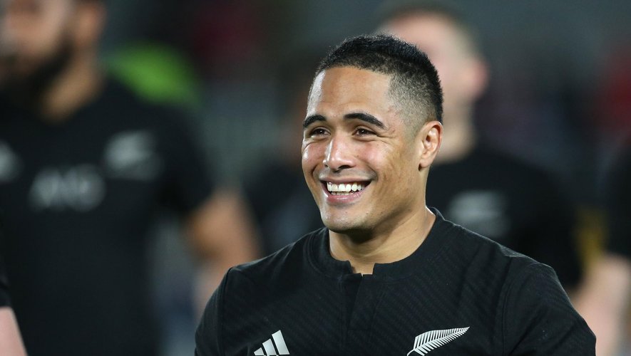 New Zealand All Blacks Aaron Smith celebrates after the rugby Test match between the New Zealand All Blacks and Wales at Eden Park in Auckland on June 11, 2016.