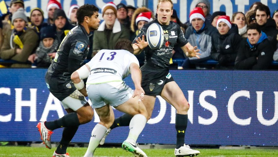 Nick Abendanon of Clermont and Wesley Fofana of Clermont