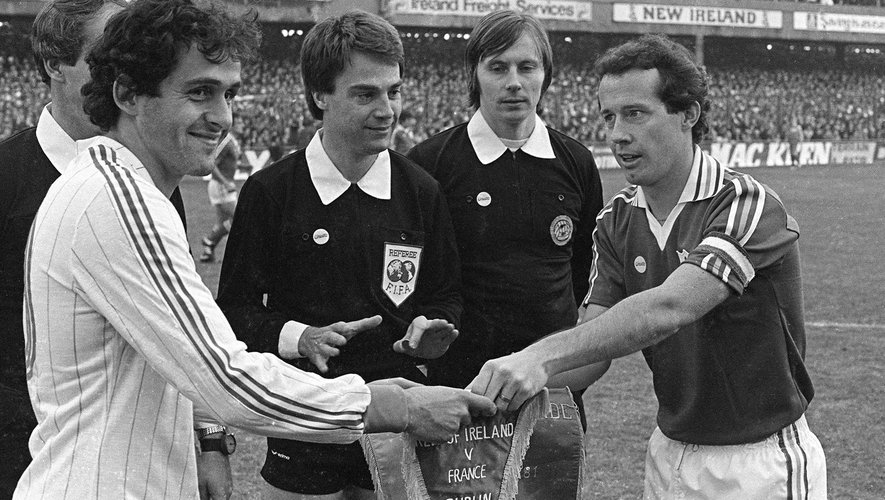 Liam Brady / Michel Platini - 1981 - Irlande-France
