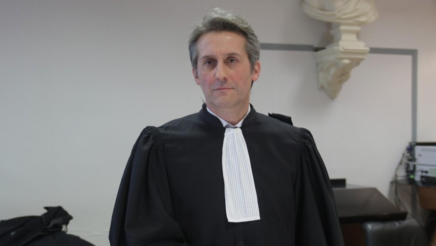 Maître Nougarolis au procès opposant Guy Novès à la FFR