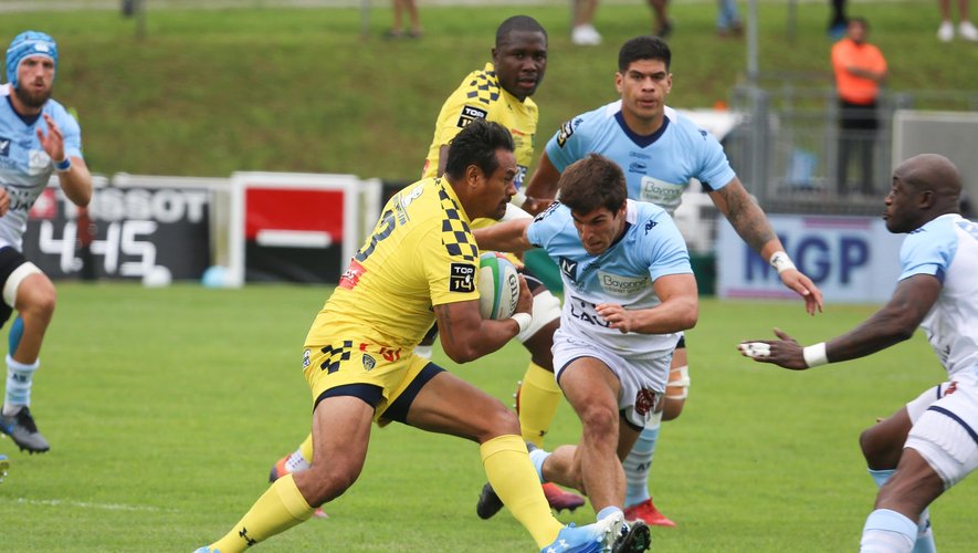 Top 14 - Isaia Toeava (Clermont) contre Bayonne