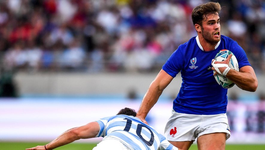 Coupe du monde - Damian Penaud (France) échappe au plaquage de Nicolas Sanchez (Argentine)