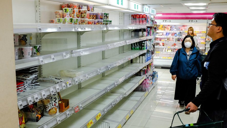 Coupe du monde 2019 - Les Japonais dévalisent les magasins en vue de l'arrivée du typhon