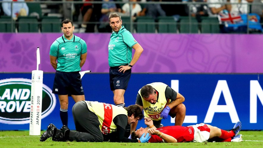Coupe du monde - Dan Biggar (Galles) au sol après un choc à la tête