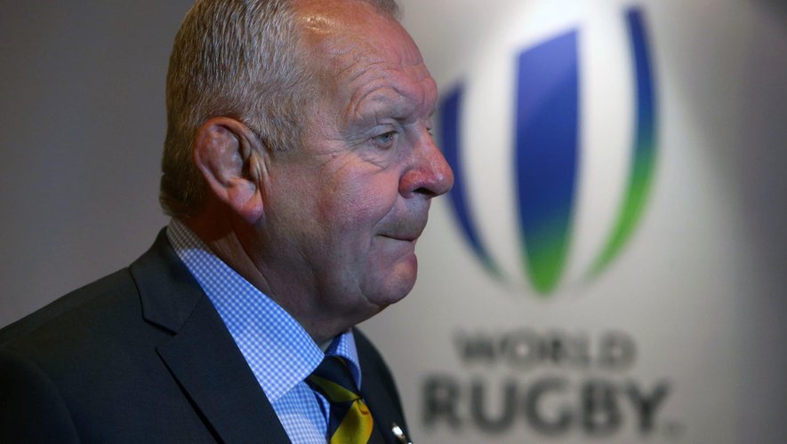 International - Bill Beaumont (World Rugby)