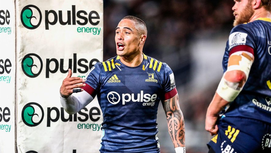 Super Rugby - Aaron Smith (Highlanders) contre les Crusaders