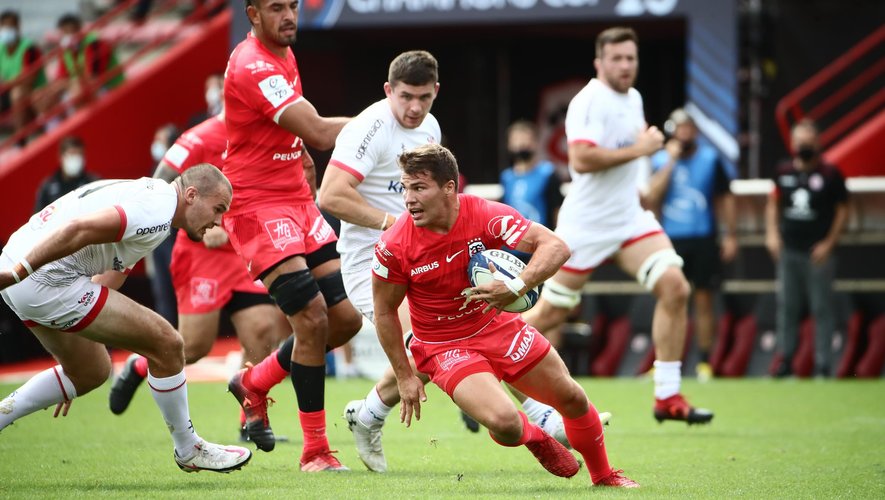 Champions Cup - Antoine Dupont (Toulouse) contre l'Ulster