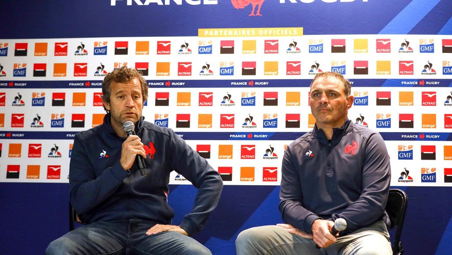 XV de France - Fabien Galthié et Raphaël Ibanez lors de la présentation du nouveau staff des Bleus