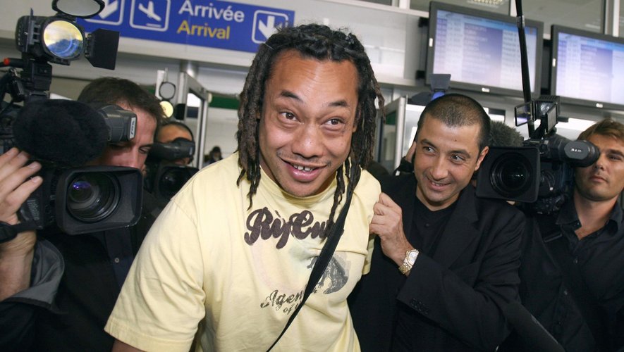 27 octobre 2006 : Mourad Boudjellal accueille Tana Umaga à l'aéroport de Nice.