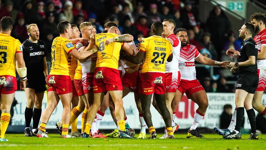 Rugby à XIII - St Helens contre les Dragons Catalans