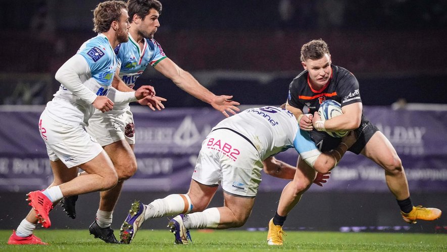 Jake Robartson Rugby Les Narbonnais Cotet et Robertson signent à Bayonne pour deux ans ...
