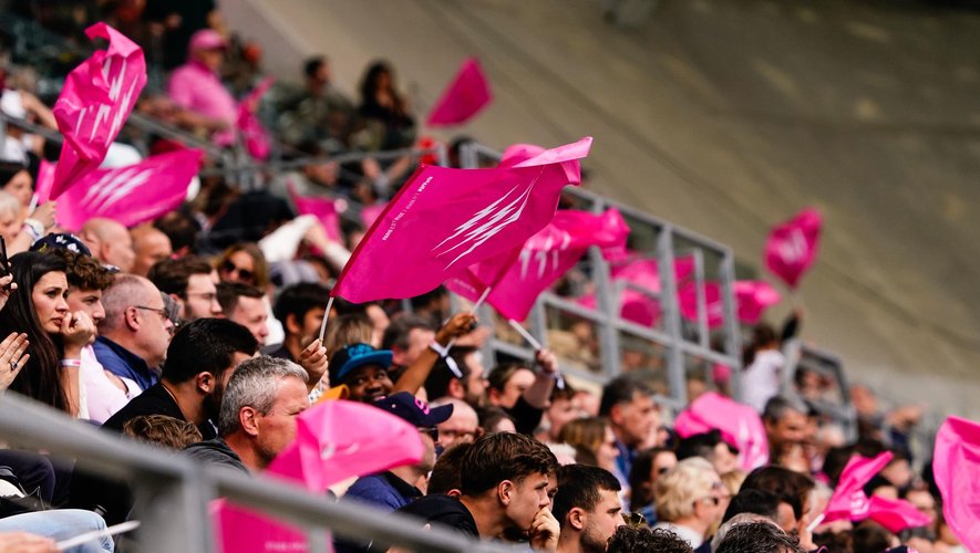 Les supporters du Stade Français Paris au stade Jean Bouin.