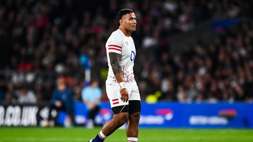 Manu Tuilagi sous le maillot du XV de la Rose.