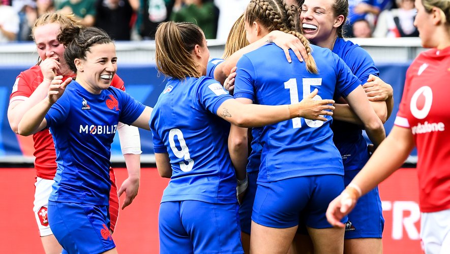 L'équipe de France féminine lors du match face aux Galloises