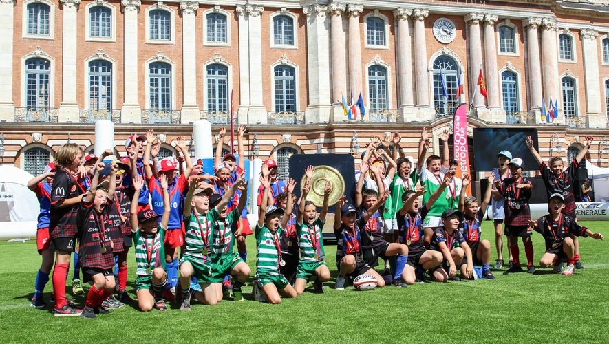 Du rugby, des sourires et deux jours de fête de l’ovalie sous toutes ses formes sont au programme du prochain Toulouse Rugby Festival, qui se tiendra place du Capitole à Toulouse les 2 et 3 juin.