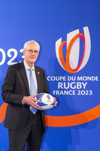 "Les collectivités territoriales redoublent d'initiatives pour faire vivre cette Coupe du monde"