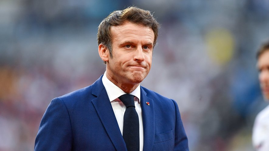 Emmanuel Macron lors de la finale de Top 14 entre Castres et Montpellier
