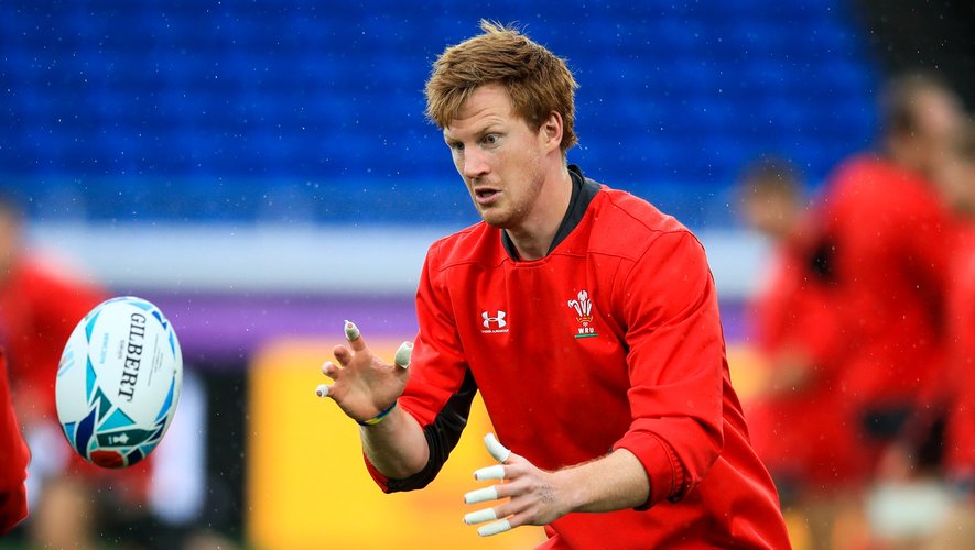 Patchell Les cinq infos de ce lundi : Patchell vers Agen, Lyon officialise Ioane ...
