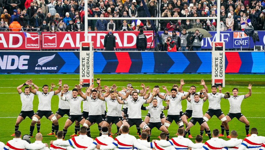 Coupe du monde de rugby : l'Angleterre écrase la Nouvelle-Zélande et Coupe du monde de rugby : l'Angleterre écrase la Nouvelle-Zélande et