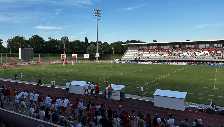 Le stade Maurice Boyau lors de la réception de Provence Rugby.