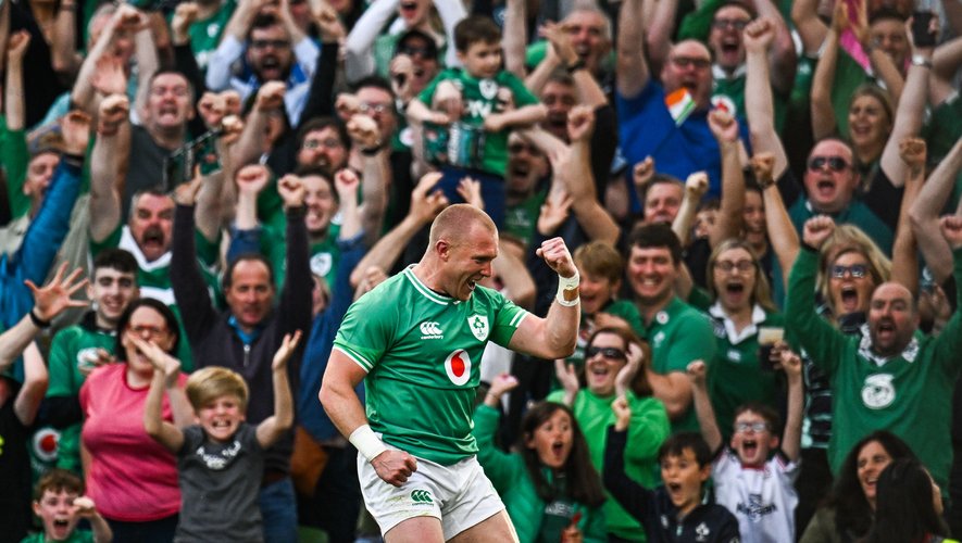 Keith Earls et les Irlandais peuvent exulter : ils ont pris le meilleur sur leurs rivaux anglais et ont envoyé un signal au monde du rugby à trois semaines de la Coupe du monde.