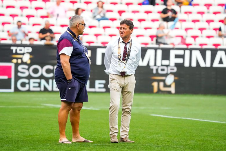 Christophe Urios et Laurent Marti lors des demi-finales de Top 14 en 2022.