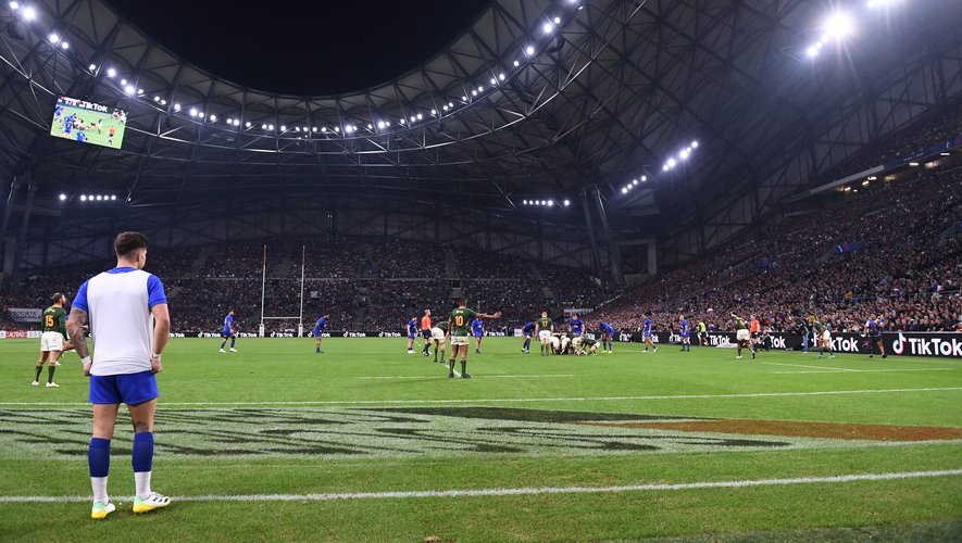 Coupe du monde de rugby : à Marseille, le stade Vélodrome change