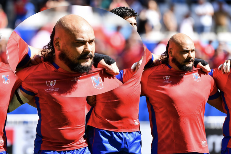 Esteban Inostroza con il Cile contro le Samoa ai Mondiali del 2023.