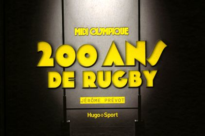 200 ans de Rugby, un  rassemblement de 104 articles de Midi Olympique.