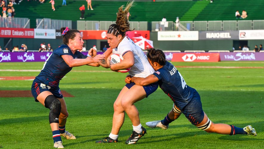 Après un parcours sans faute, les Françaises ont perdu en demi-finale du Rugby Sevens Series de Dubai