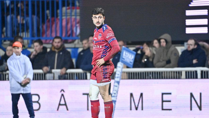Raffaele Costa Storti est forcément titulaire à l'aile pour Béziers.
